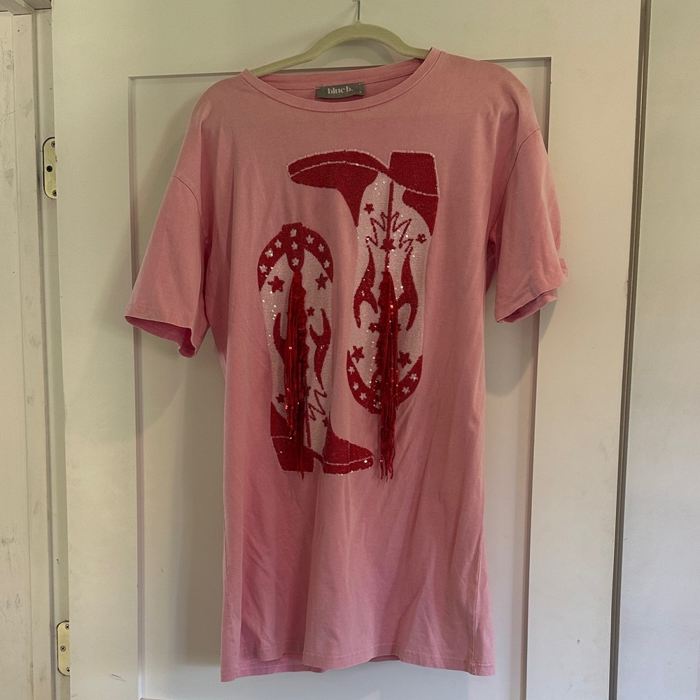 Pink Graphic Short Sleeve Tee